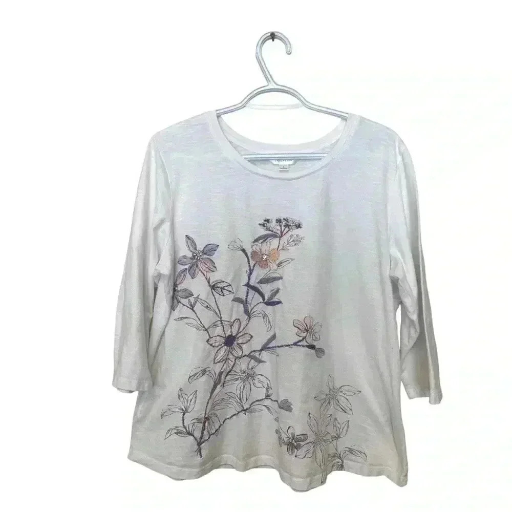 Northern Traditions petite NWOT embroidered and  embellished 3/4 sleeve T-shirt